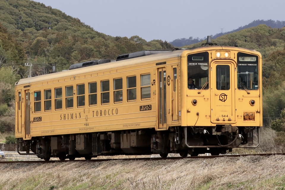 JR四キハ54形キハ54-4の写真