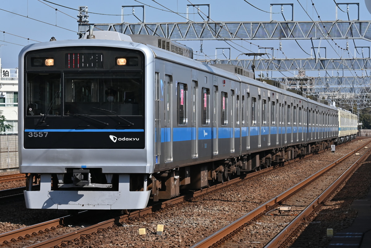 小田急電鉄  3000 3257f