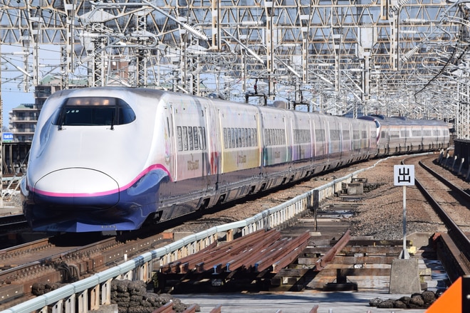 新幹線総合車両センターE2系J69編成を大宮駅で撮影した写真