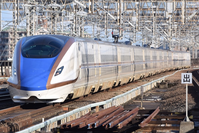 長野新幹線車両センターE7系F17編成を大宮駅で撮影した写真