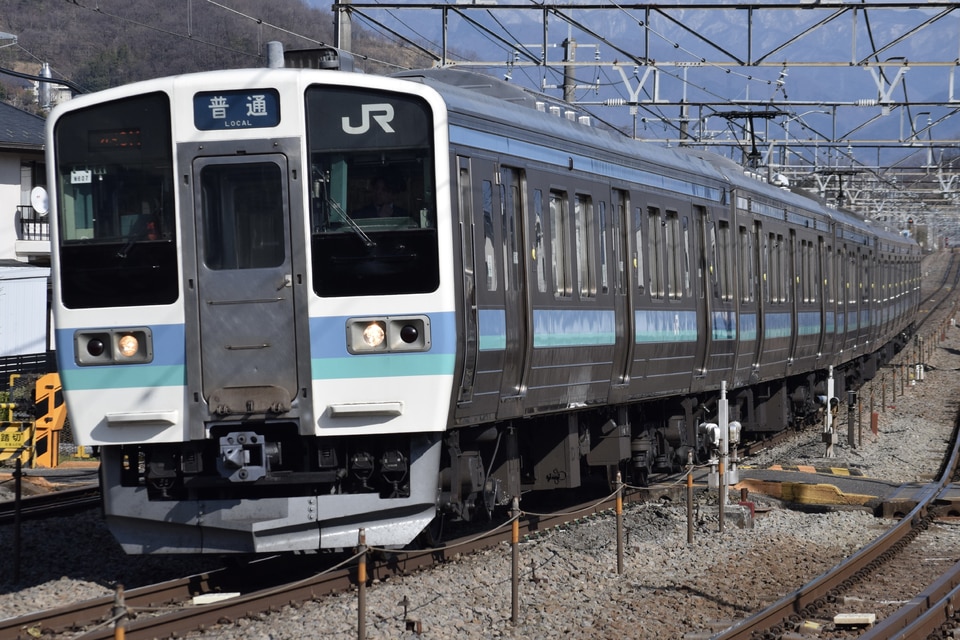 JR東211系ナノN607編成<br class="br-sp" />(ナノN607)の写真