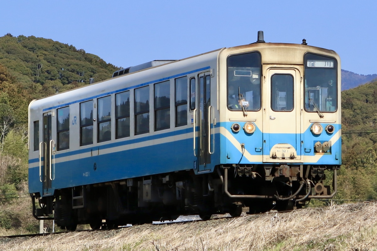 JR四国 松山運転所 キハ32 1