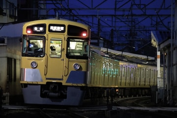 西武鉄道 南入曽車両基地 2000系 2463F