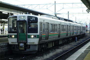 JR東日本 山形新幹線車両センター 719系5000番台 Y-12編成
