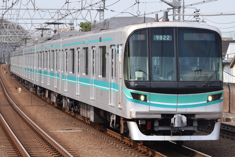 メトロ9000系9122F<br class="br-sp" />(9122編成)の写真