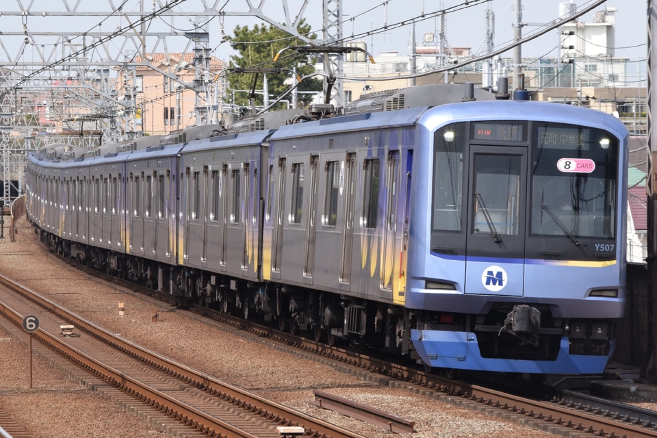 横高Y500系Y517F<br class="br-sp" />(Y517編成)の写真