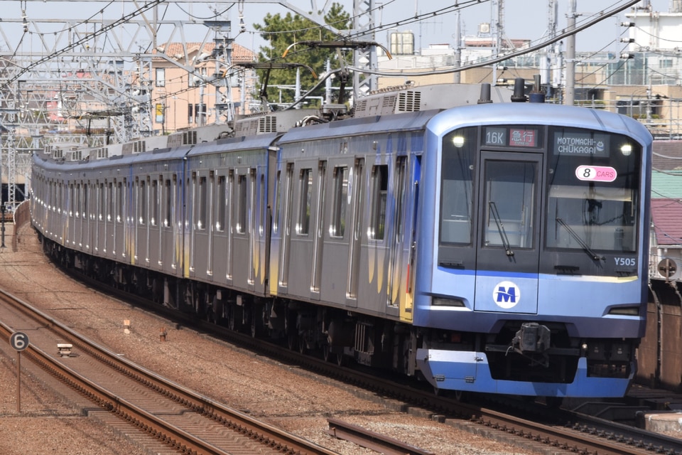 横高Y500系Y515F<br class="br-sp" />(Y515編成)の写真