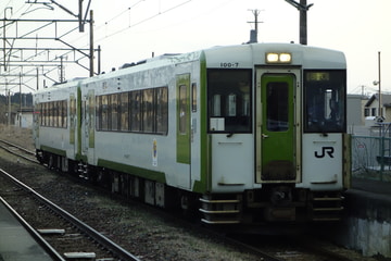 JR東日本 盛岡車両センター キハ100系 6+7