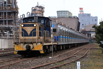 神奈川臨海鉄道 塩浜機関区 DD55 15
