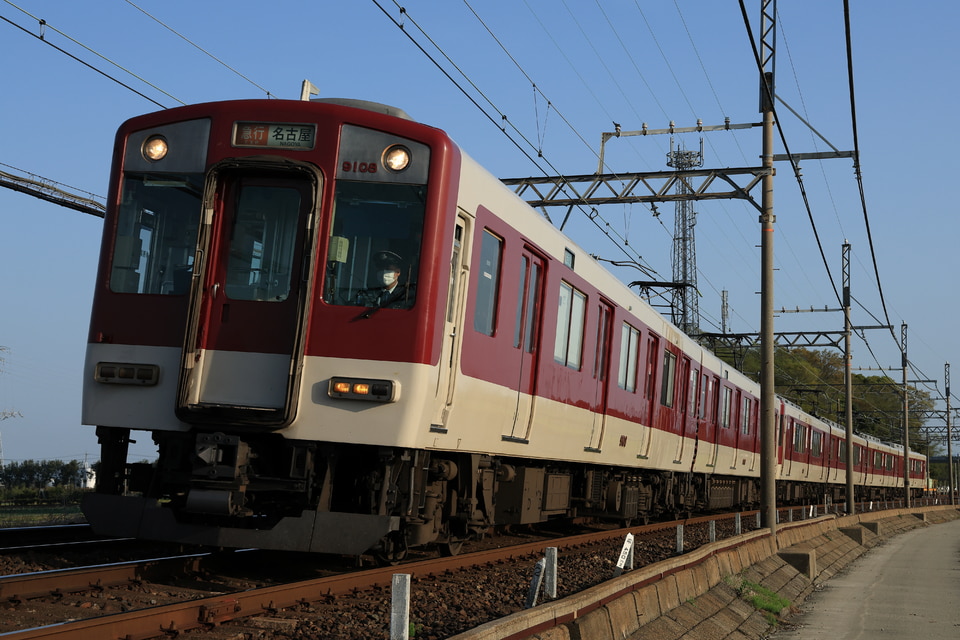 近鉄9000系FW08の写真