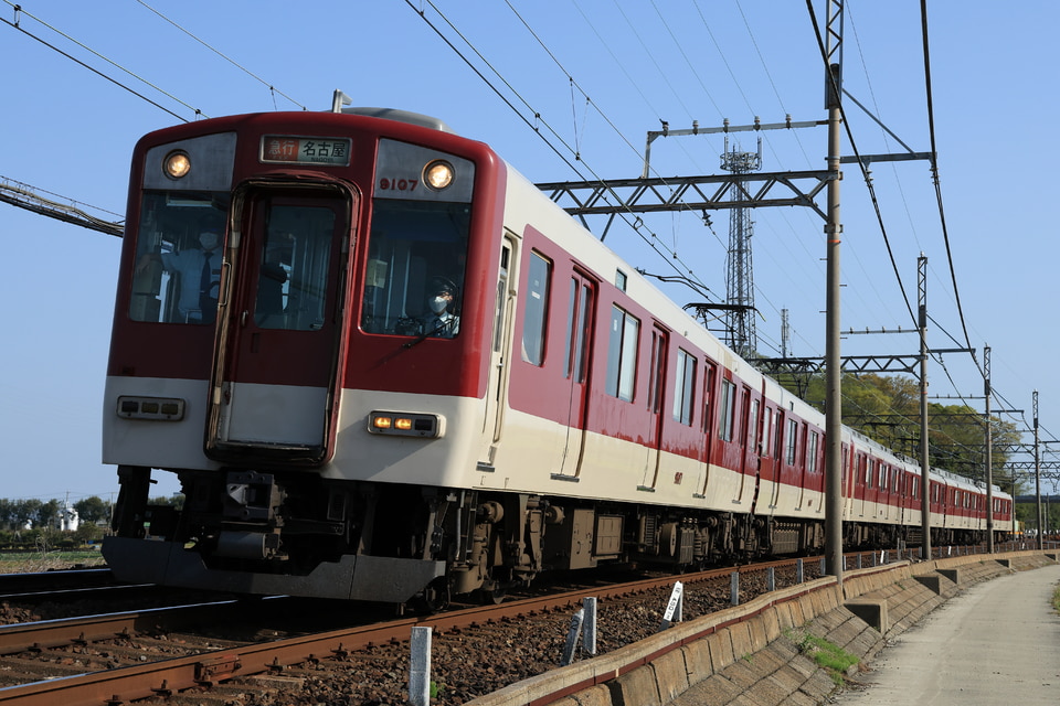 近鉄9000系FW07の写真