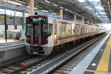 西日本鉄道  9000形 
