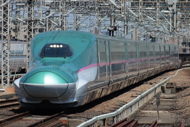 新幹線総合車両センターE5系U3編成を大宮駅で撮影した写真