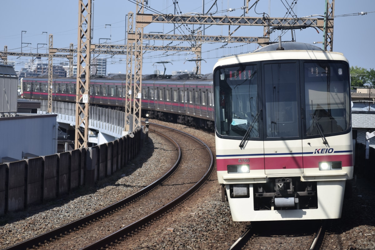 京王電鉄 若葉台検車区 8000系 8710F