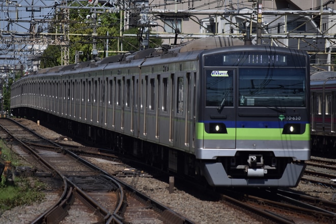 大島車両検修場10-300形10-630Fを桜上水駅で撮影した写真
