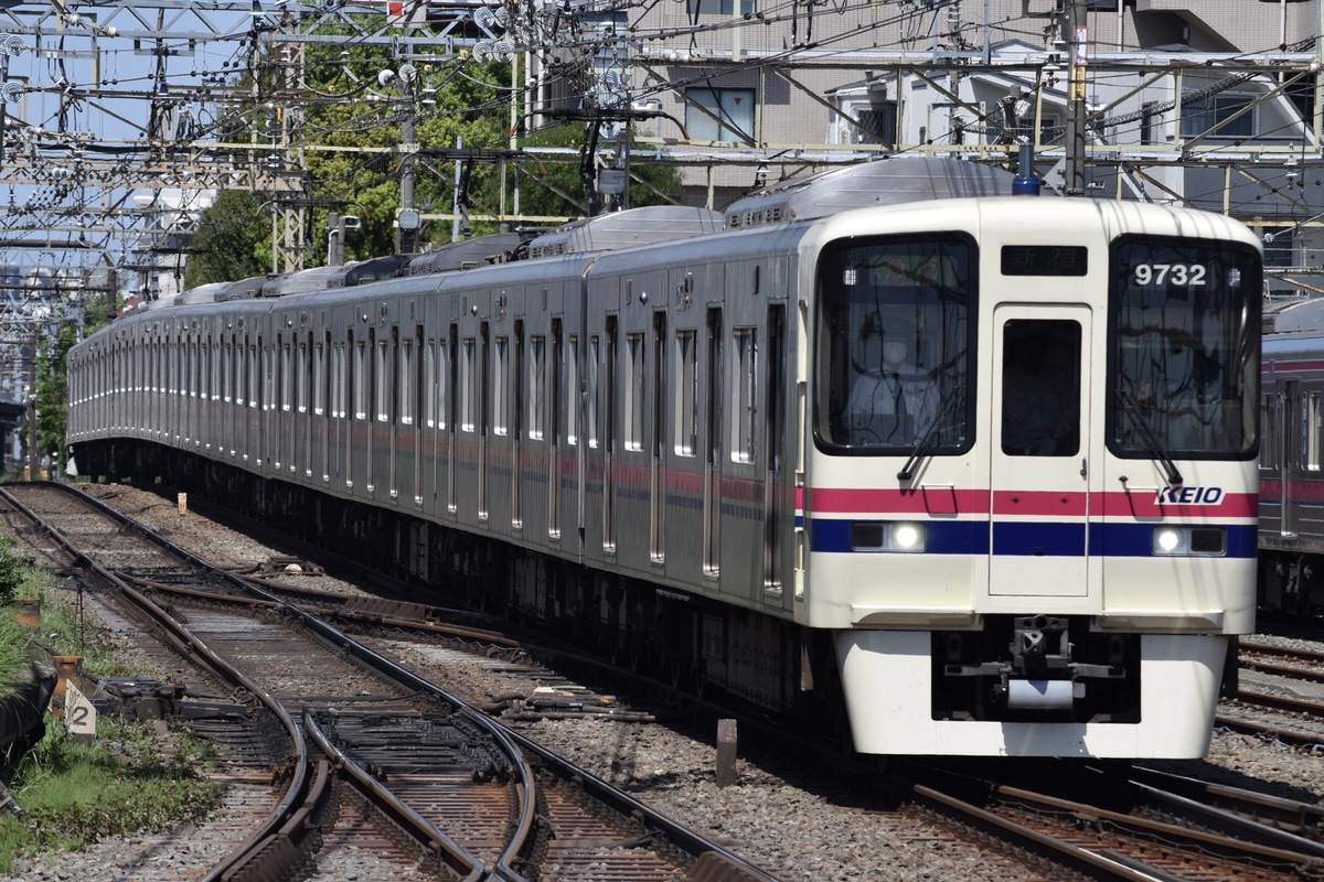 京王電鉄 若葉台検車区 9000系 9732F