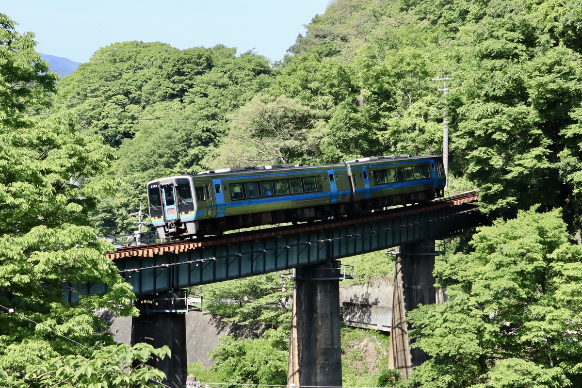 JR四国 高知運転所 2000系 2151