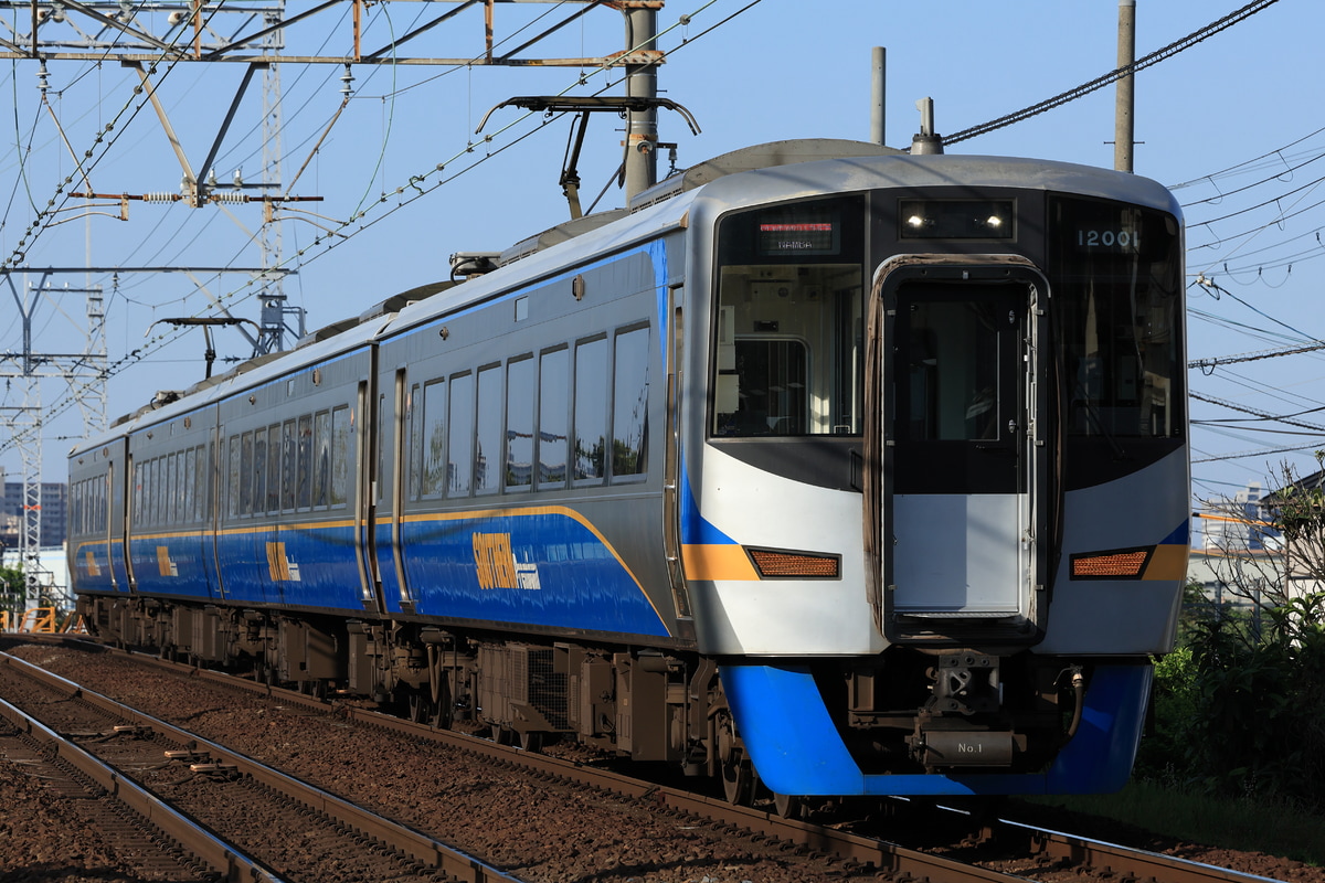 南海電気鉄道 住ノ江検車区 12000系 12001F