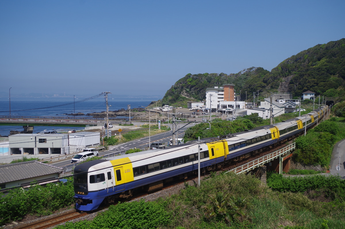 JR東日本 幕張車両センター本区 255系 マリBe-01編成