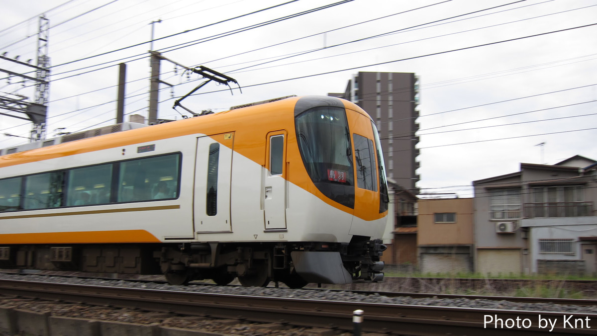 近畿日本鉄道  22600系 