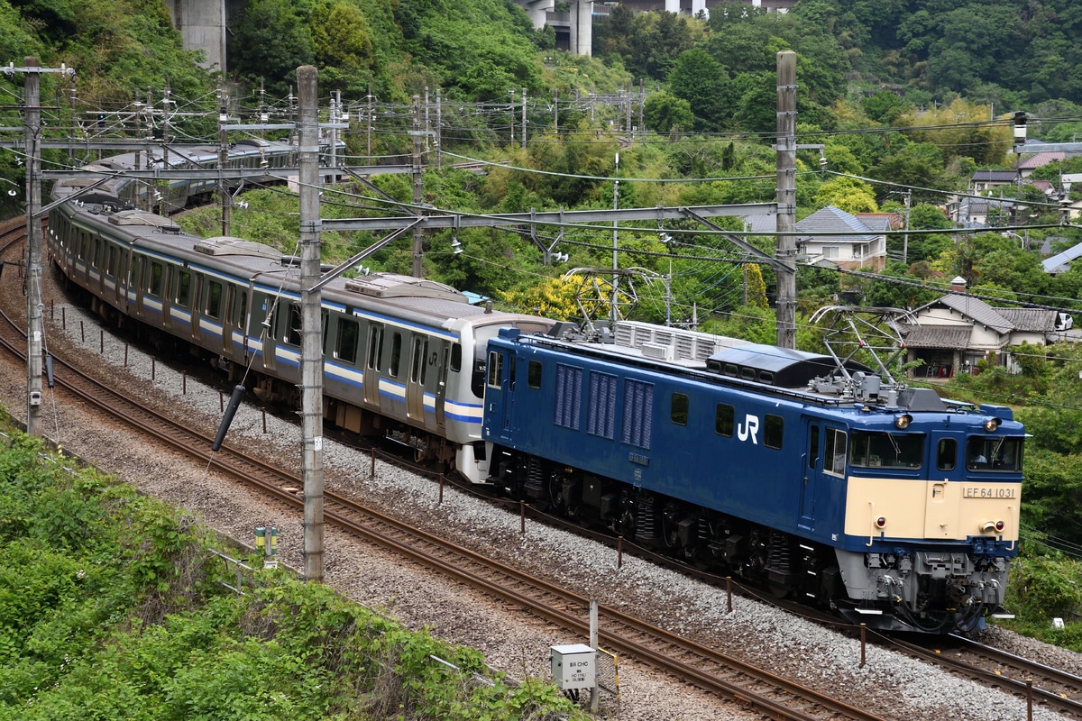 JR東日本 新潟車両センター EF64 1031