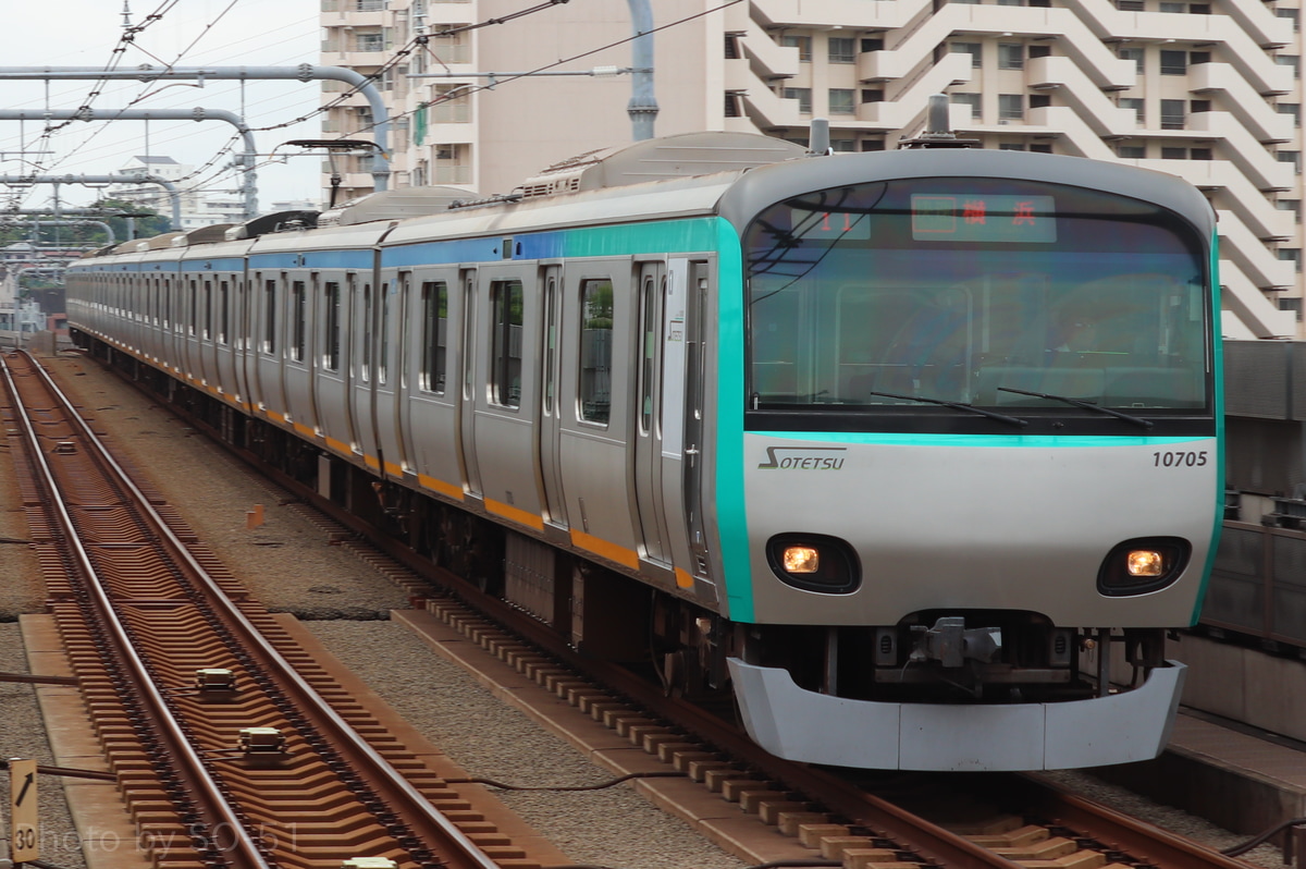 相模鉄道 かしわ台車両センター 10000系 10705×8