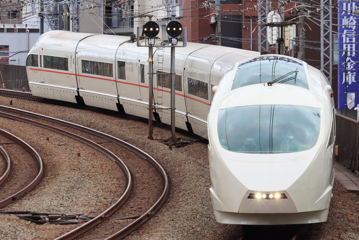 小田急電鉄 喜多見検車区 50000形 50001×10
