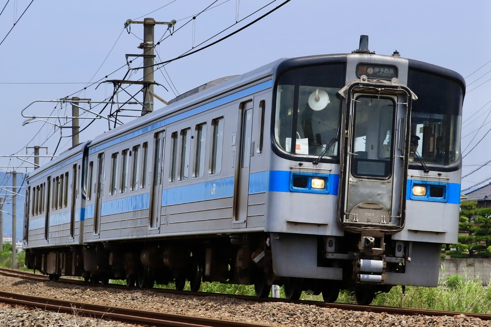 JR四7000系7107の写真