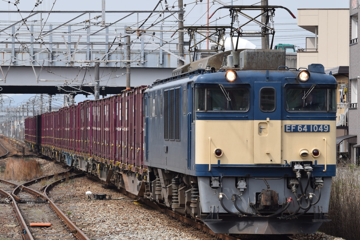 JR西日本  EF64 1049