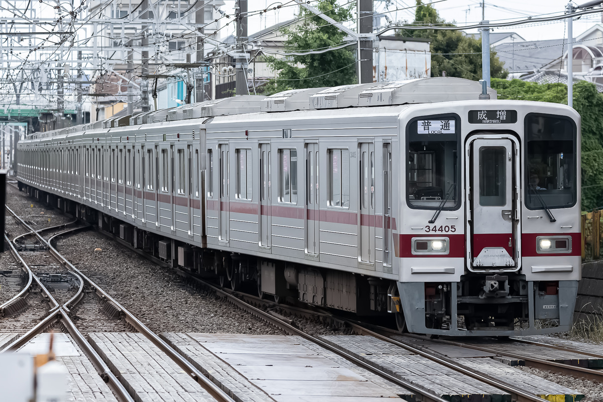 東武鉄道  30000系 31405F