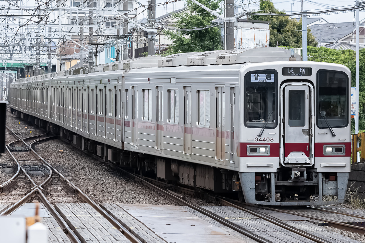 東武鉄道  30000系 31408F
