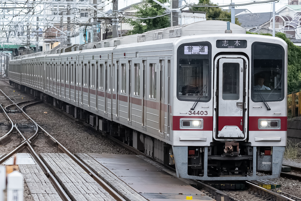 東武30000系31403F<br class="br-sp" />(31403編成)の写真