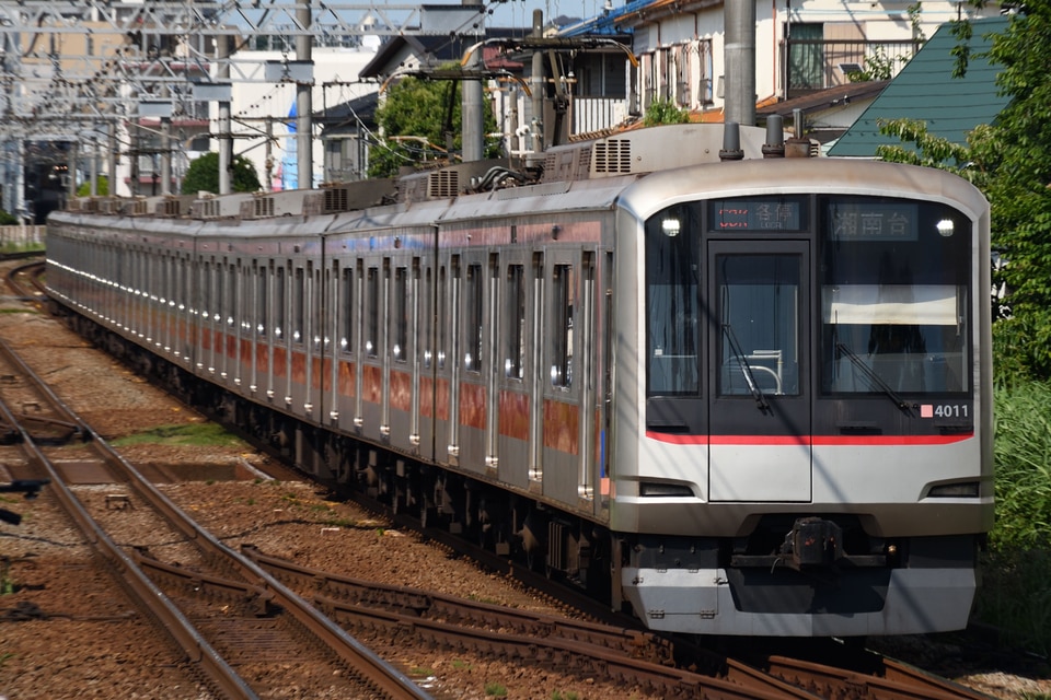 東急5050系4111F<br class="br-sp" />(4111編成)の写真