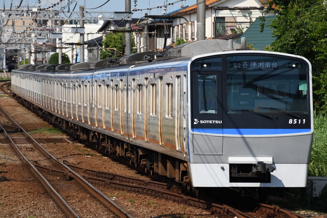 かしわ台車両センター8000系8711×10を鶴ケ峰～二俣川間で撮影した写真