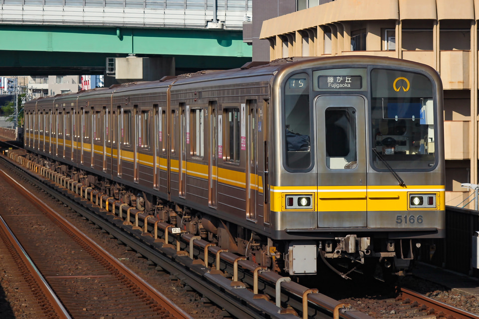 名市交5050形5166H<br class="br-sp" />(5166F)の写真