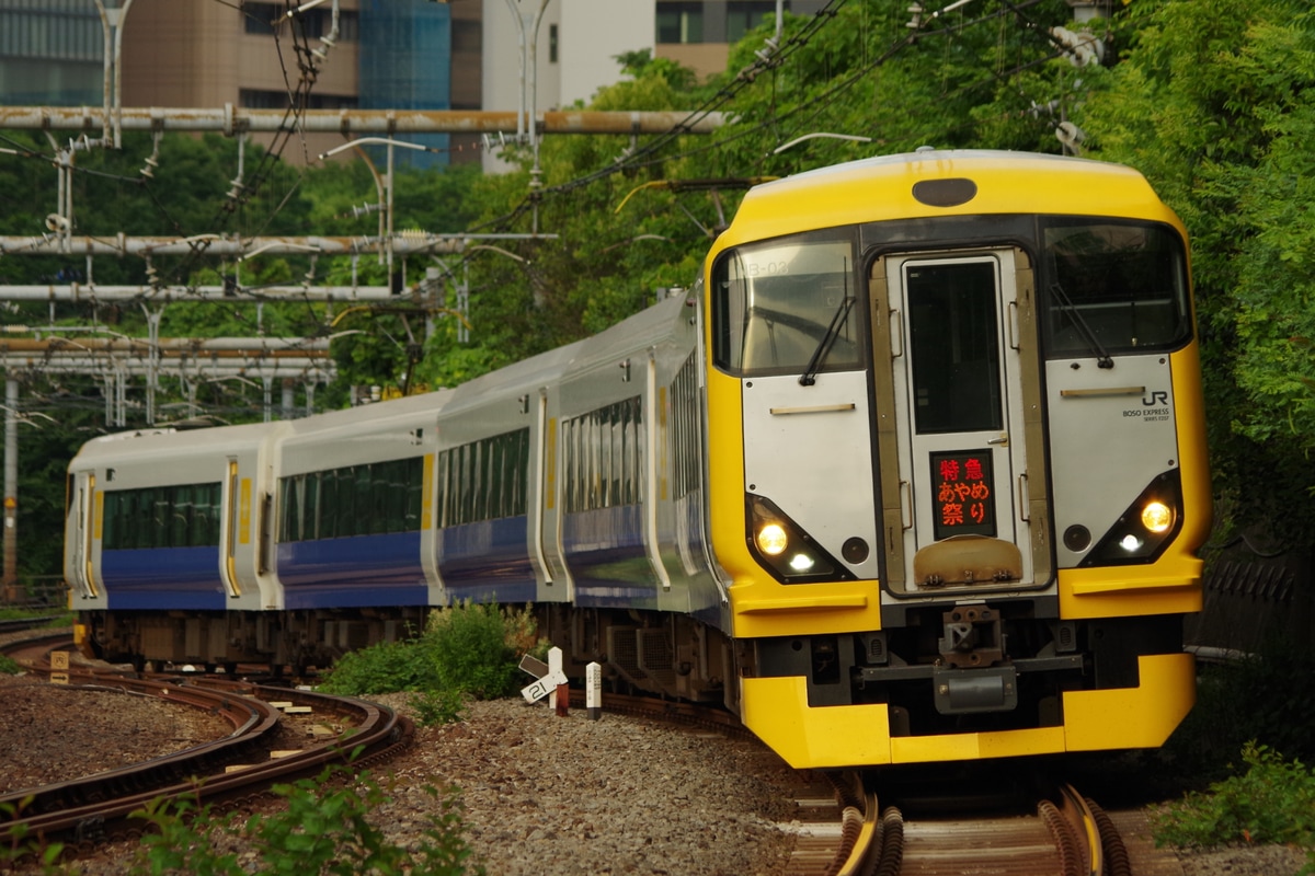 JR東日本 幕張車両センター本区 E257系 マリNB-03編成