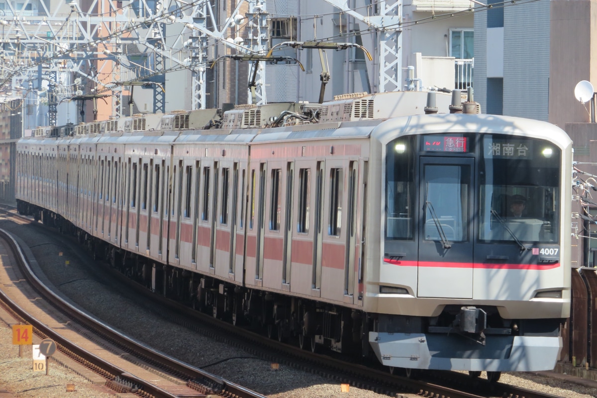 東急電鉄 元住吉検車区 5050系 4107F