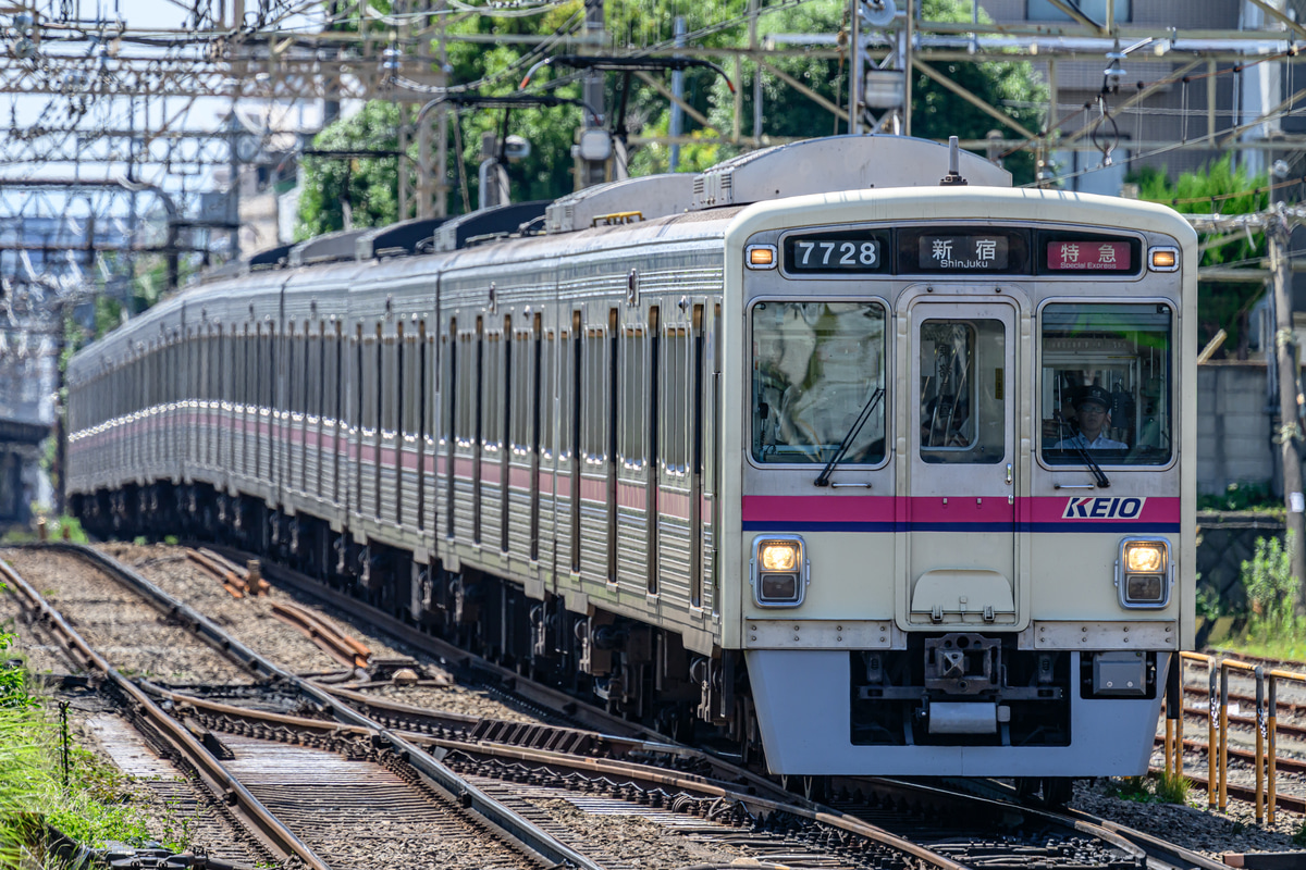 京王電鉄 若葉台検車区 7000系 7728F