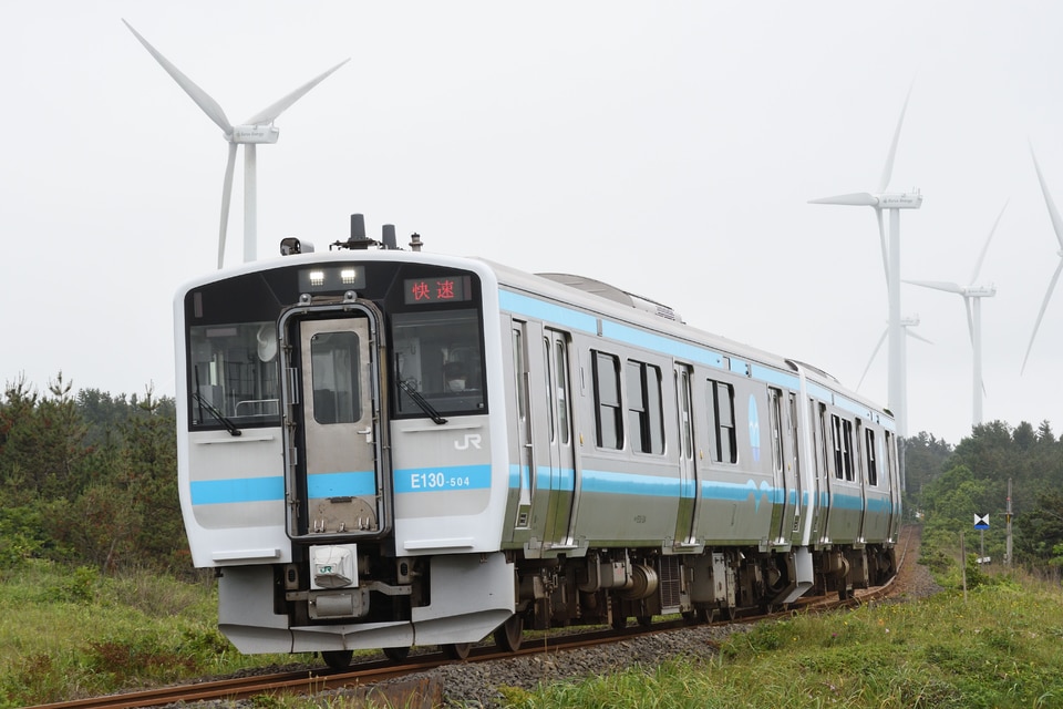 JR東キハE130系キハE130-504の写真