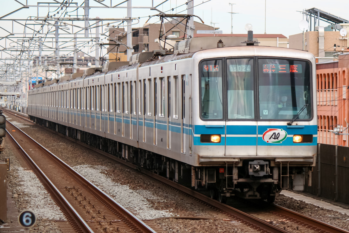 東京メトロ 深川検車区 05系 05-124F