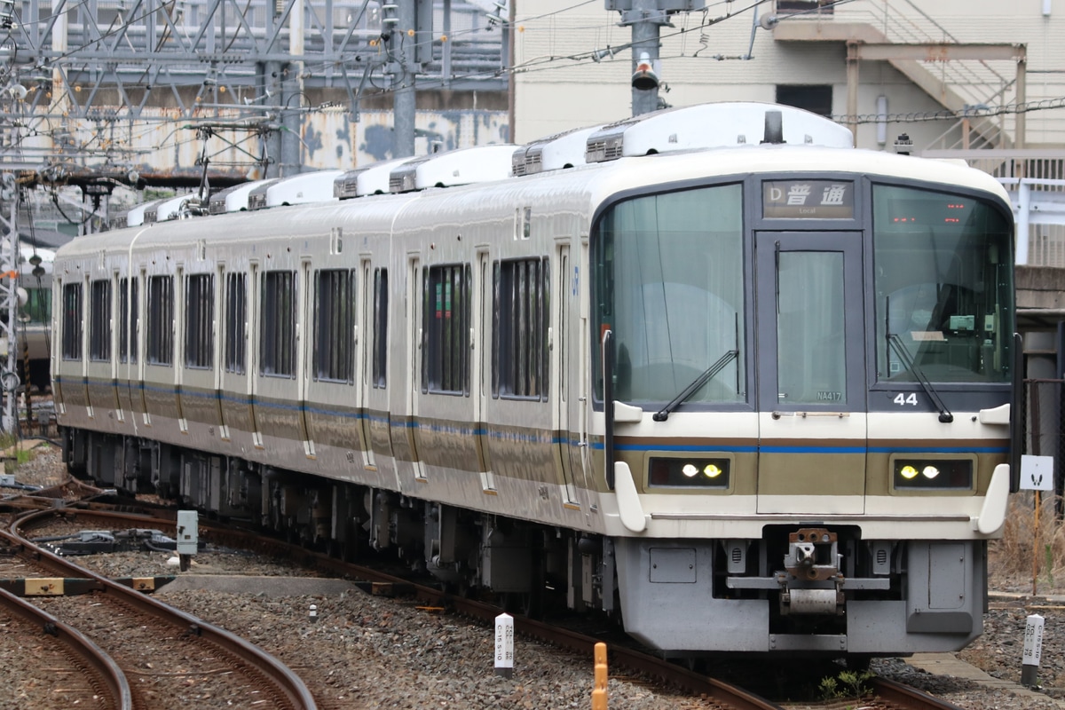 JR西日本 吹田総合車両所奈良支所 221系 NA417編成