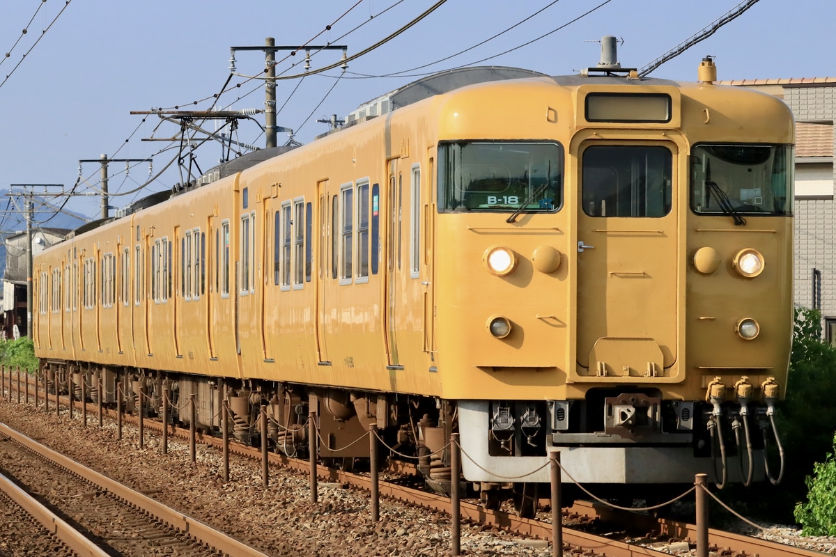 JR西日本 下関総合車両所岡山電車支所 111系 B-18編成