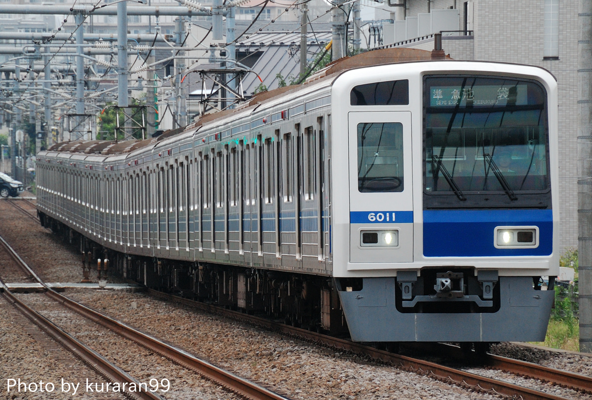 西武鉄道  6000系 6111F