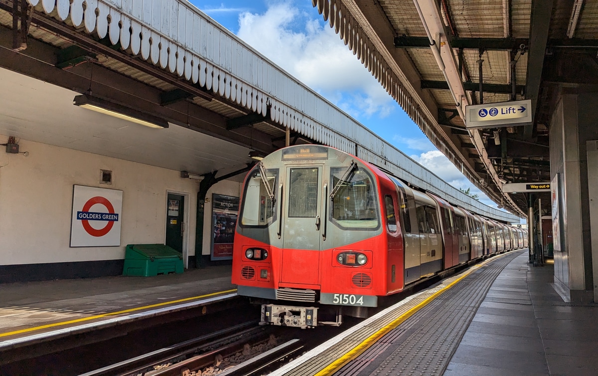 London Underground  1995 Stock 