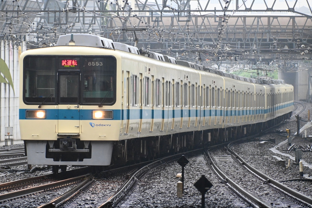 小田急電鉄  8000形 8253F
