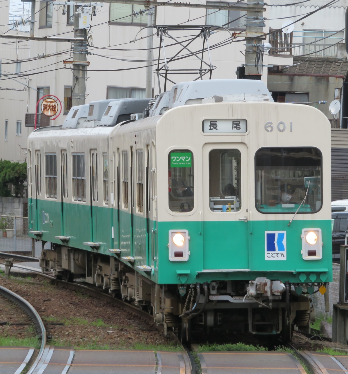 高松琴平電気鉄道 仏生山検査場 600形 601編成