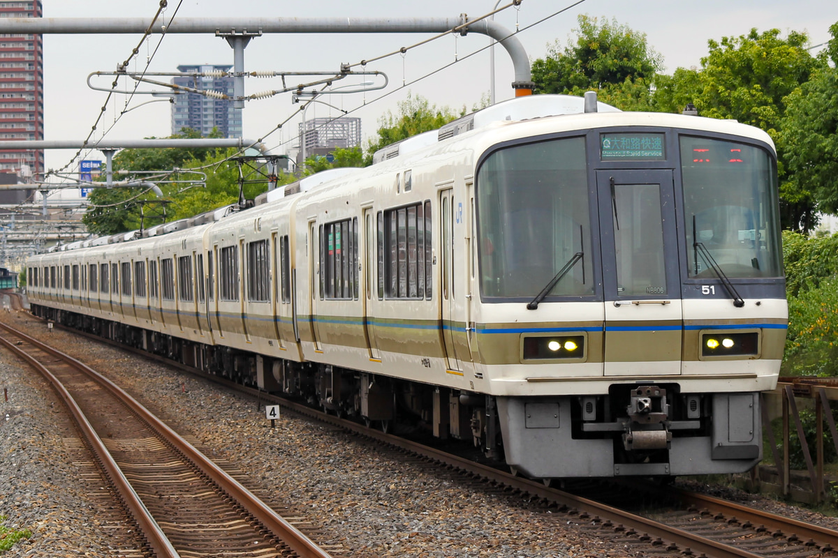 JR西日本 吹田総合車両所奈良支所 221系 NB806編成