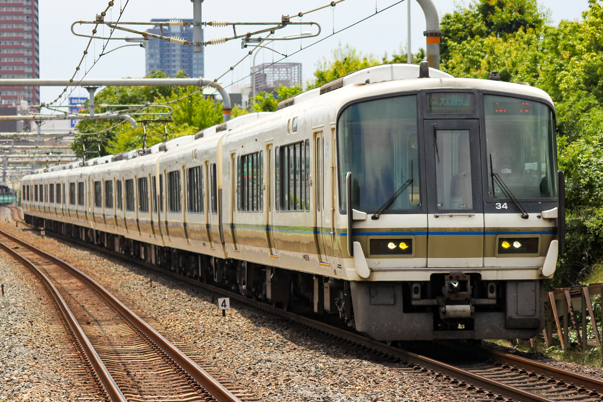 JR西日本 吹田総合車両所奈良支所 221系 NA416編成