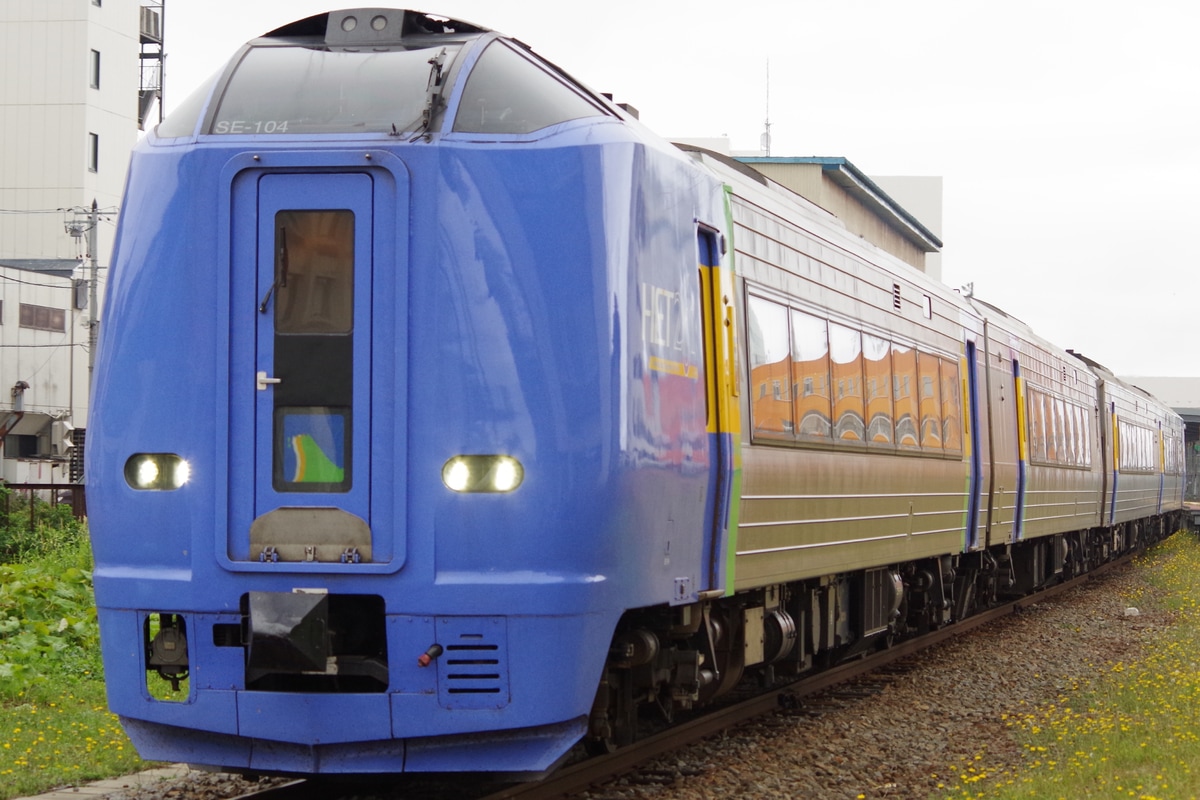 JR北海道 苗穂運転所 キハ261系 SE-104編成