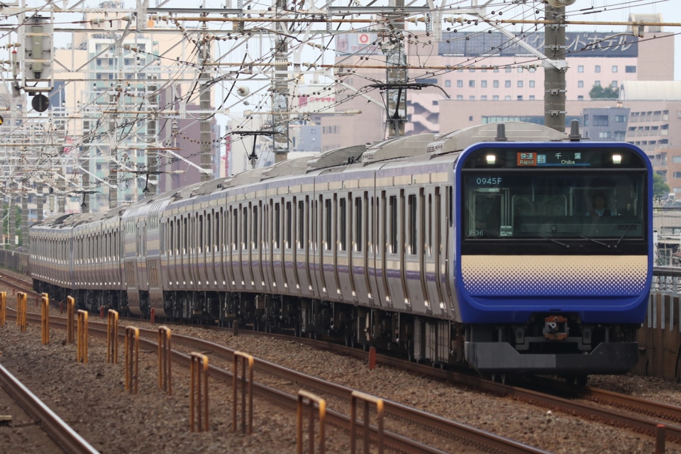 JR東E235系クラF-36編成<br class="br-sp" />(F-36編成)(クラF-36)の写真